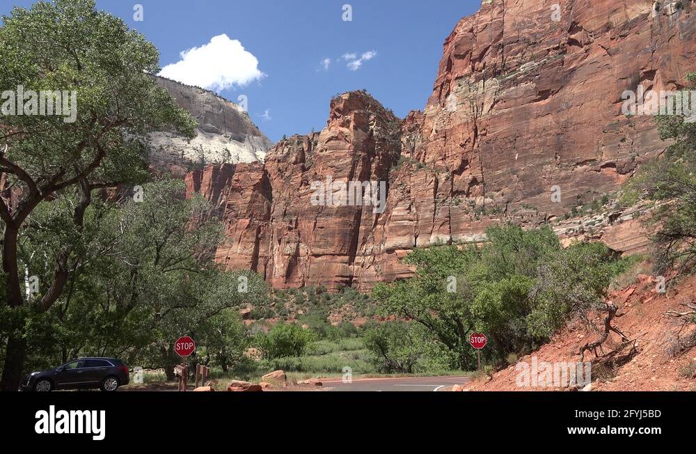 zion-shuttle-stock-videos-footage-hd-and-4k-video-clips-alamy