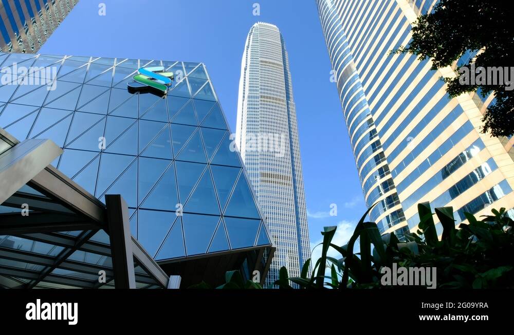 Standard Chartered bank building Stock Video Footage Alamy