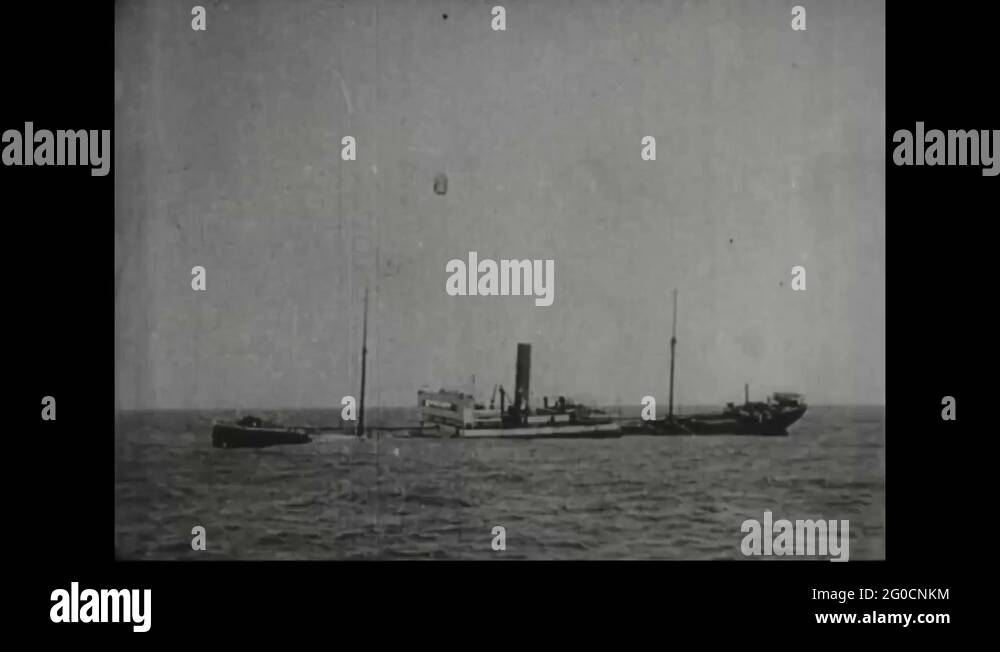 Ship sinks Stock Videos & Footage - HD and 4K Video Clips - Alamy