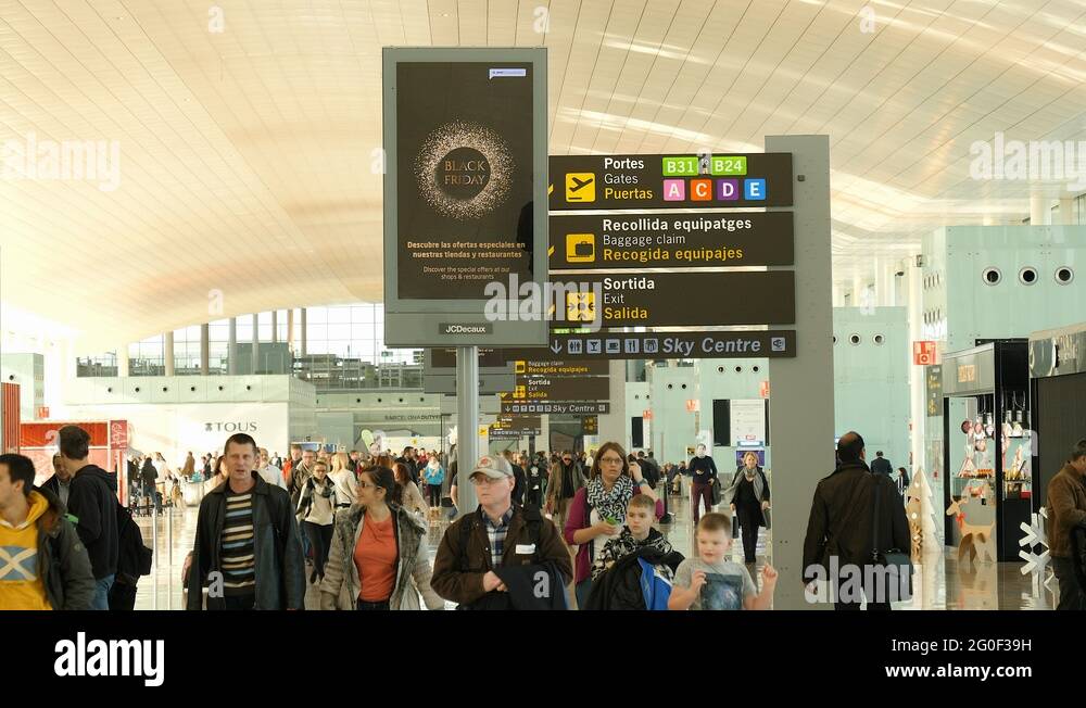 Terminal barcelona airport Stock Videos & Footage HD and 4K Video