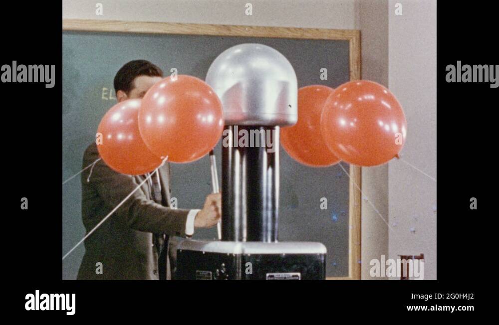 Balloons float away Stock Videos & Footage - HD and 4K Video Clips - Alamy