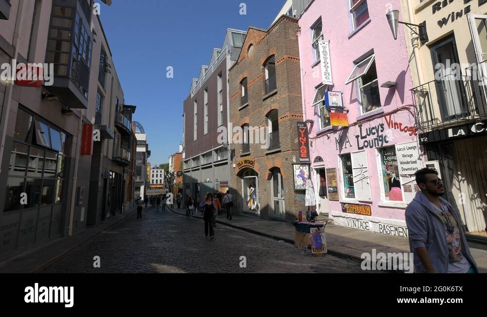 Pinkwall Stock Videos & Footage HD and 4K Video Clips Alamy