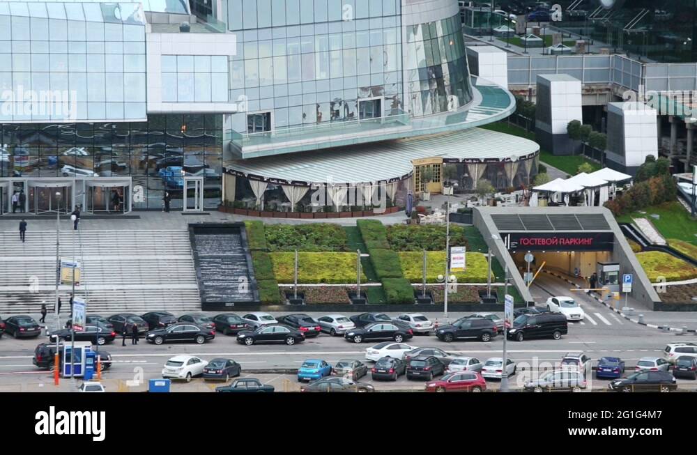 Parking capital city. Klyde warren park (даллас, штат техас. Петко-парк сан-диего. Форд филд стадион где находится карта. Parking capital city.