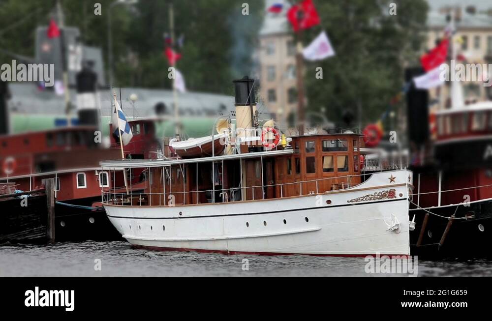 Anchor flags Stock Videos & Footage HD and 4K Video Clips Alamy