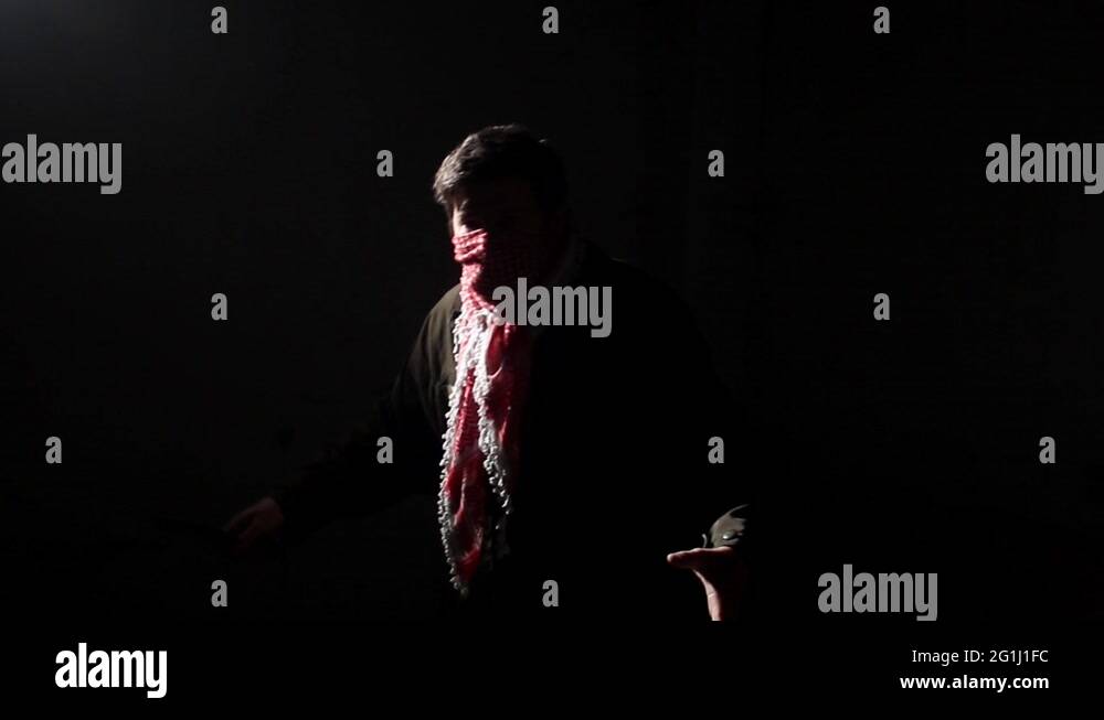 Gangster knife Stock Videos & Footage - HD and 4K Video Clips - Alamy