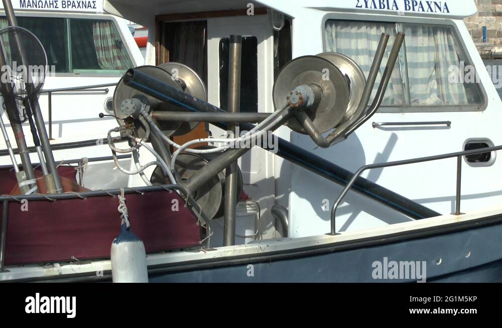 Boat winches Stock Videos & Footage HD and 4K Video Clips Alamy