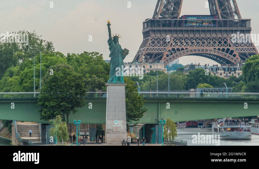 Eiffel tower statue liberty paris Stock Videos &amp; Footage - HD and 4K ...