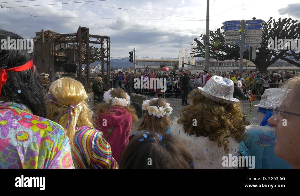 Carnival crowd parade Stock Videos & Footage - HD and 4K Video Clips ...