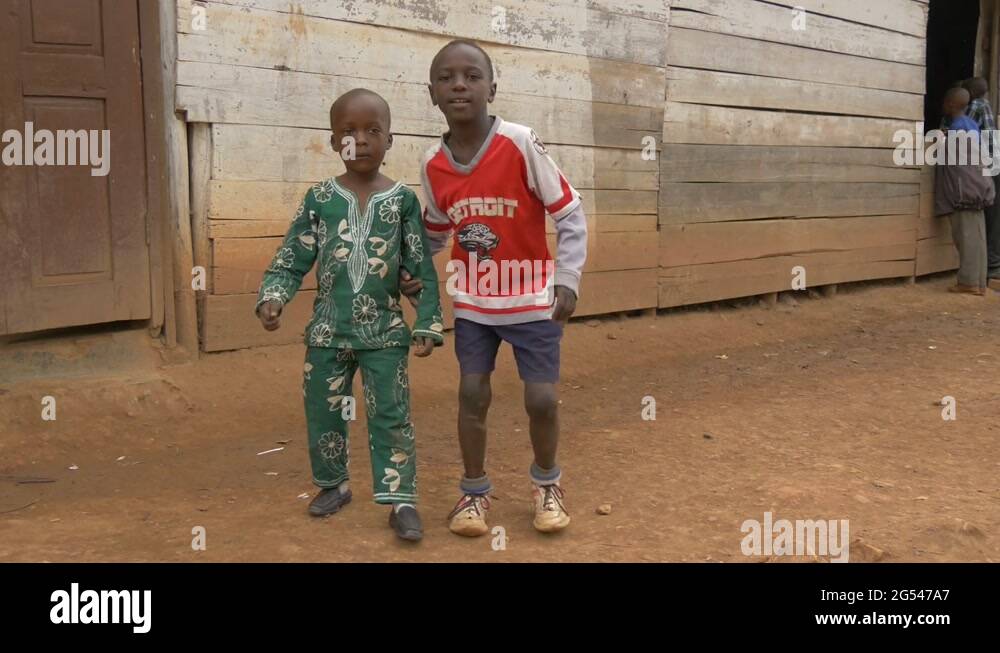 African kids dancing Stock Videos & Footage - HD and 4K Video Clips - Alamy