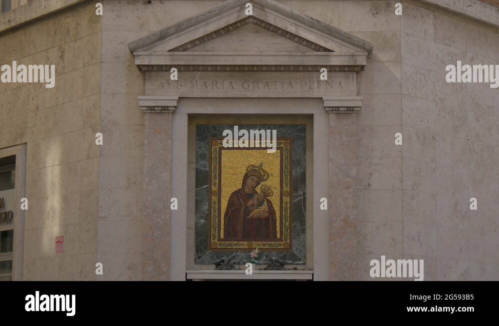 Mural Of Christ Stock Videos Footage Hd And 4k Video Clips Alamy
