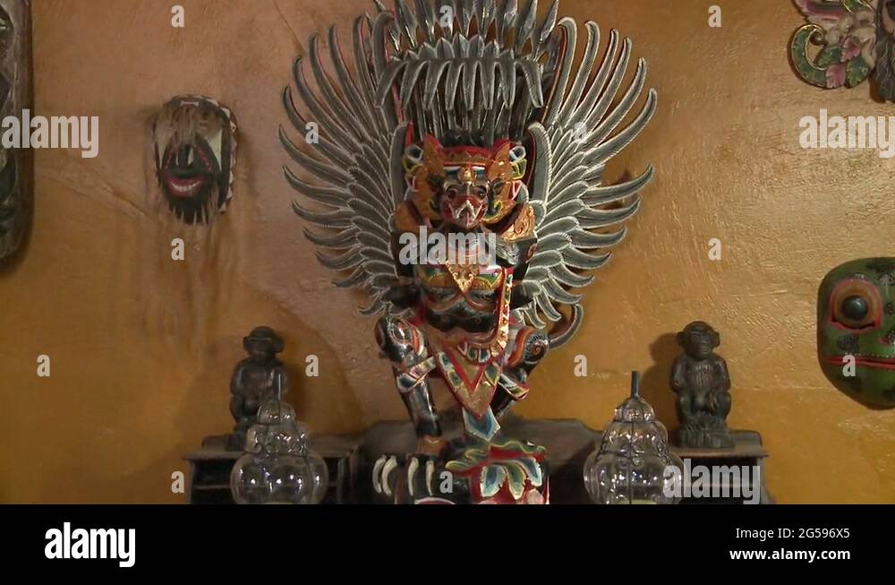 Garuda mask Stock Videos & Footage - HD and 4K Video Clips - Alamy