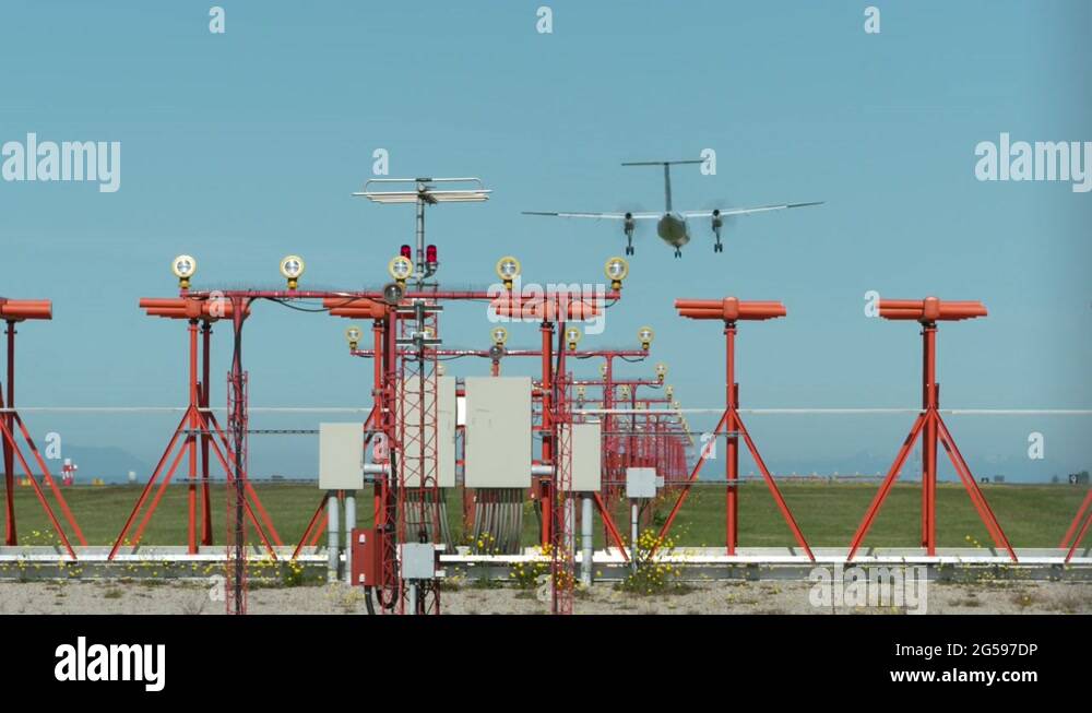 Commuter Prop Plane Landing in Sunshine 4K UHD Stock Video Footage Alamy