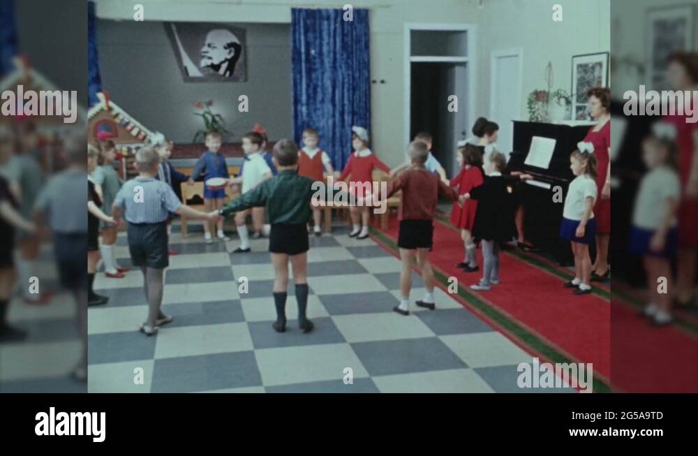 1980s children playing Stock Videos & Footage - HD and 4K Video Clips