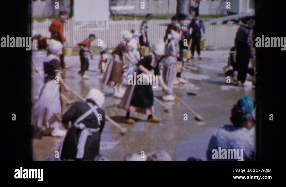 Brooms head Stock Videos & Footage HD and 4K Video Clips Alamy