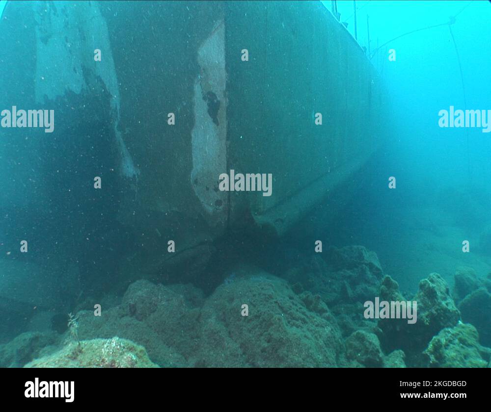 Shipwreckswinging Stock Videos & Footage HD and 4K Video Clips Alamy