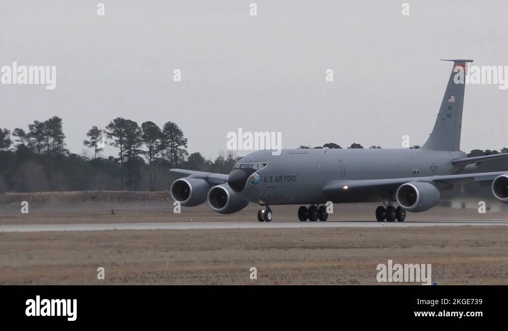 KC-135 Stratotanker taking off Stock Video Footage - Alamy