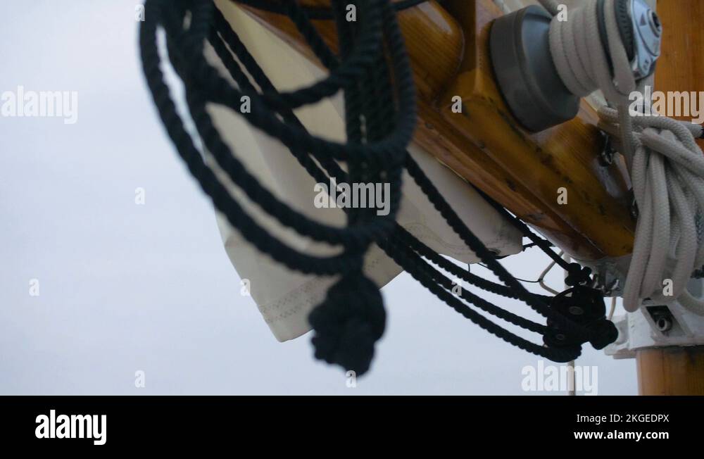 Boat hoisted Stock Videos & Footage - HD and 4K Video Clips - Alamy