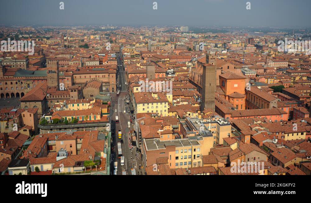 Bologna landmarks Stock Videos & Footage HD and 4K Video Clips Alamy