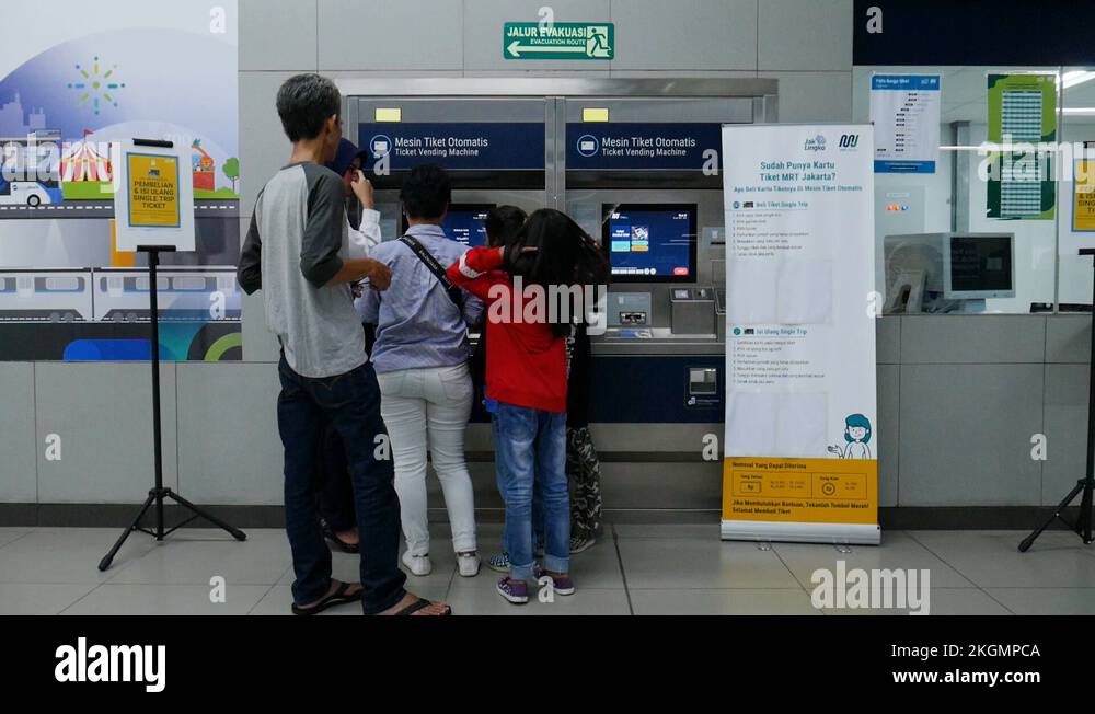 Jakarta MRT aTicket Vending Machine Stock Video Footage Alamy