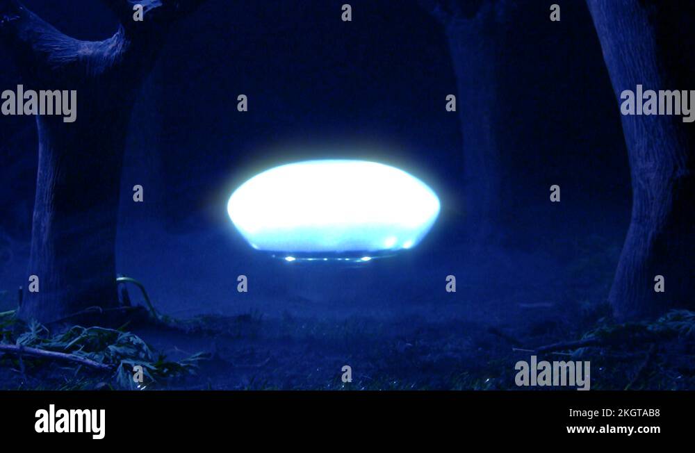 Aliens in the woods Stock Videos & Footage - HD and 4K Video Clips - Alamy