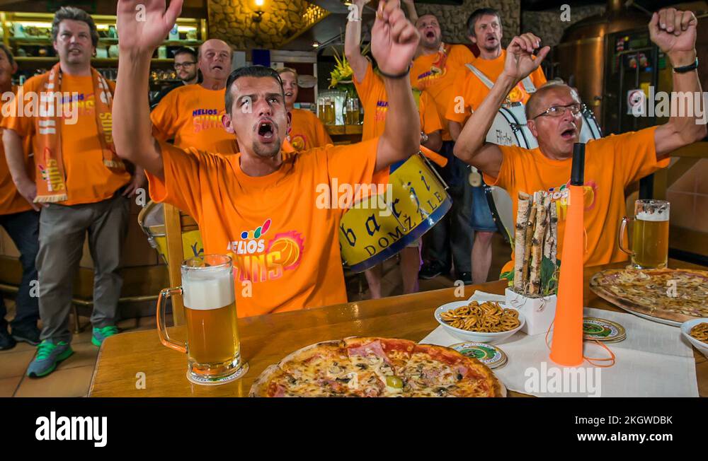 Loud fans Stock Videos & Footage HD and 4K Video Clips Alamy