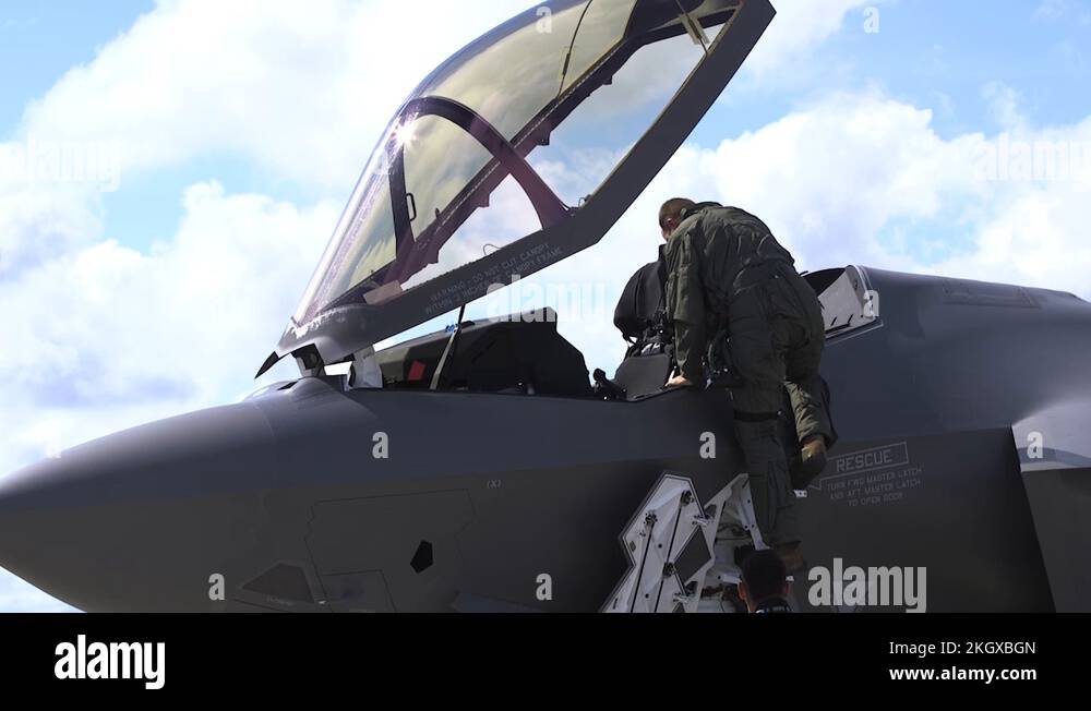 F35A Lightning II pilot descending cockpit ladder Stock Video Footage