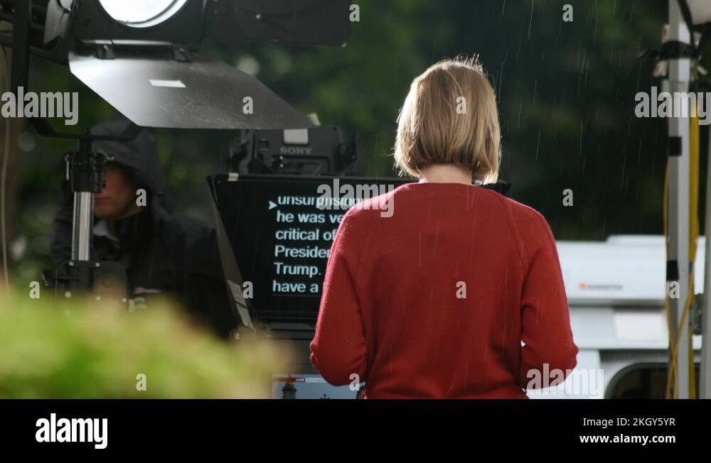 Teleprompter uk Stock Videos & Footage HD and 4K Video Clips Alamy