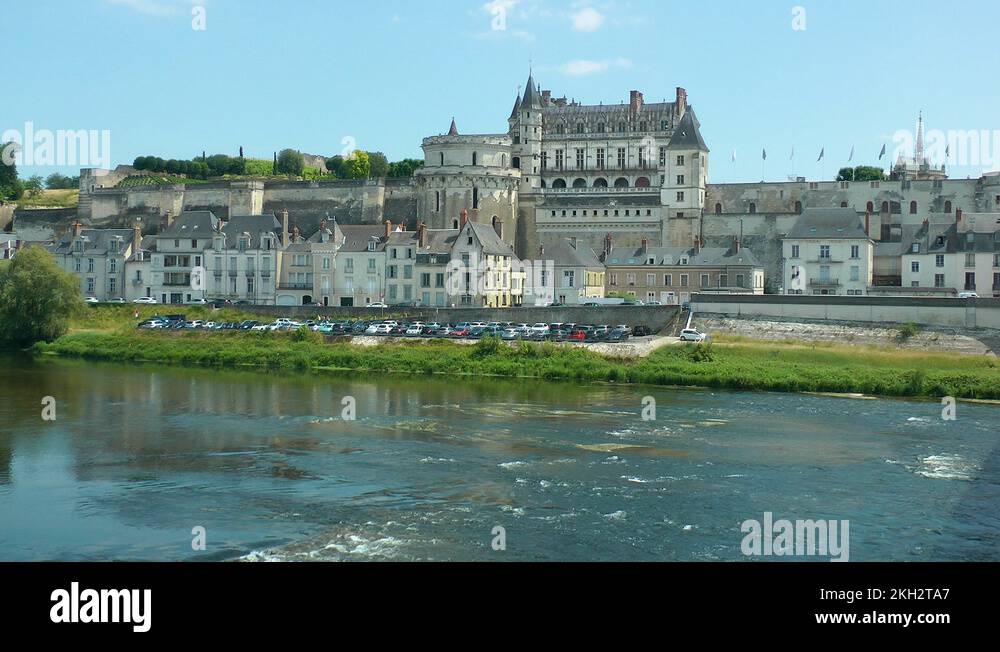 Chateau river loire Stock Videos & Footage - HD and 4K Video Clips - Alamy