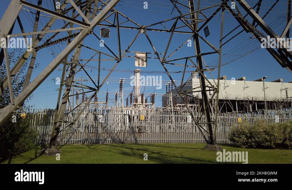 Overhead power lines uk Stock Videos & Footage HD and 4K Video Clips