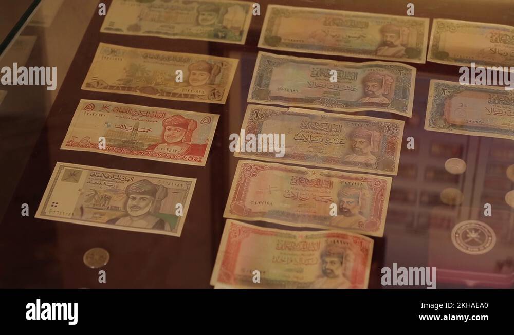 Arab banknotes Stock Videos & Footage HD and 4K Video Clips Alamy