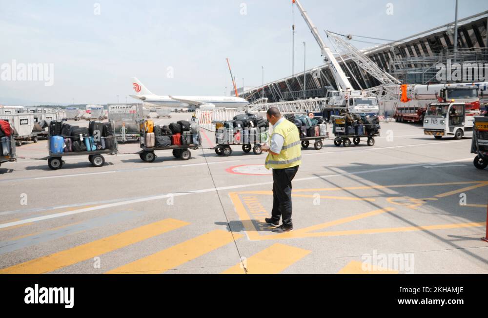 Baggage transportation Stock Videos & Footage HD and 4K Video Clips