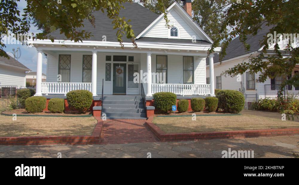 Martin luther king jr house Stock Videos &amp; Footage - HD and 4K Video ...