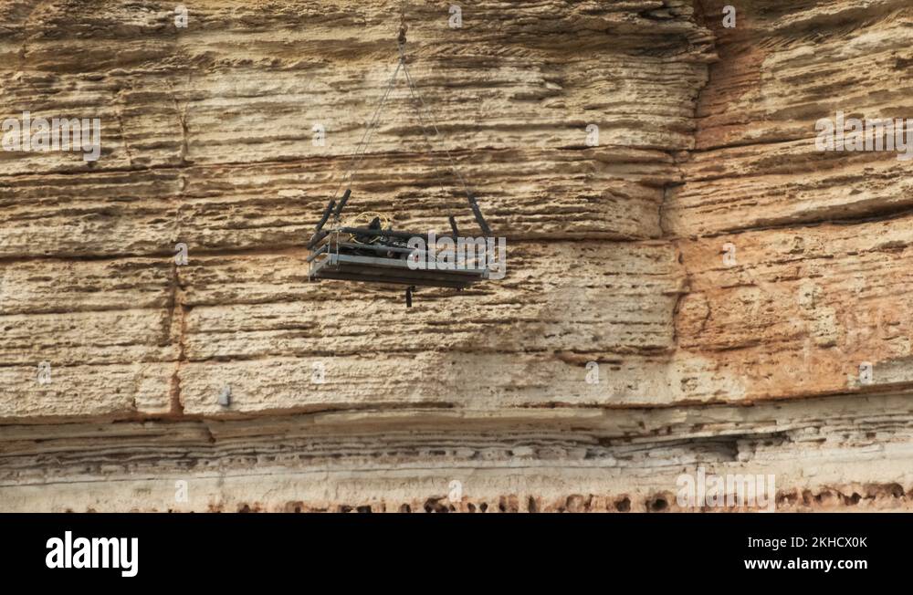 Diving descent Stock Videos & Footage HD and 4K Video Clips Alamy