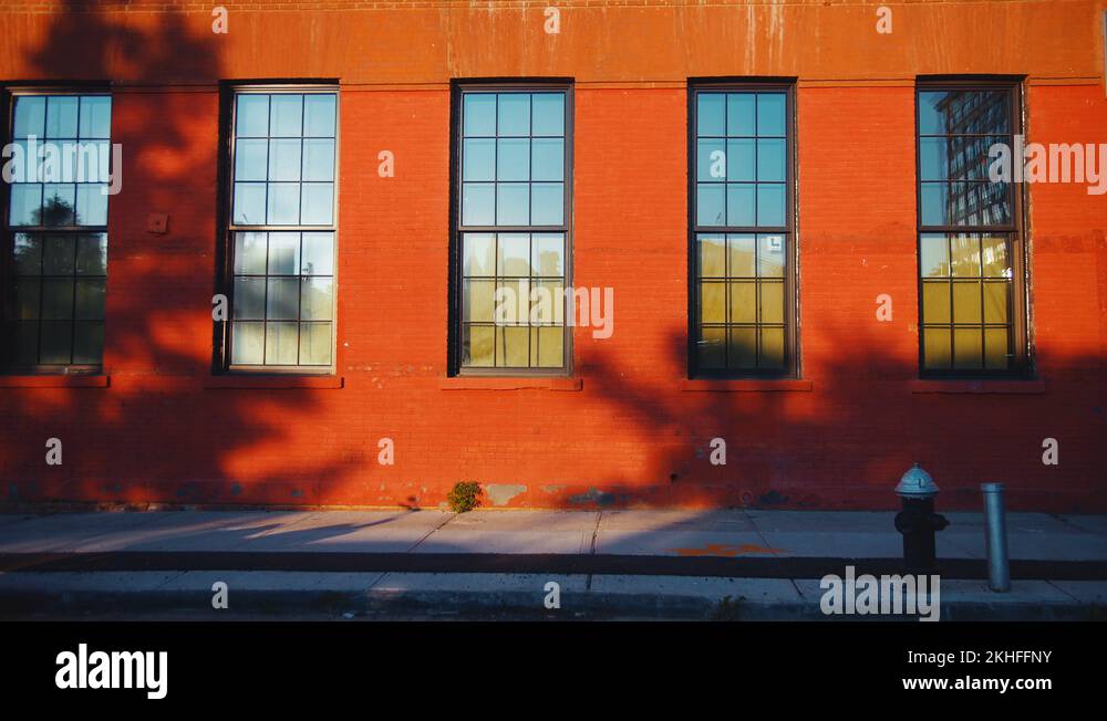 Bright buildings Stock Videos & Footage - HD and 4K Video Clips - Alamy