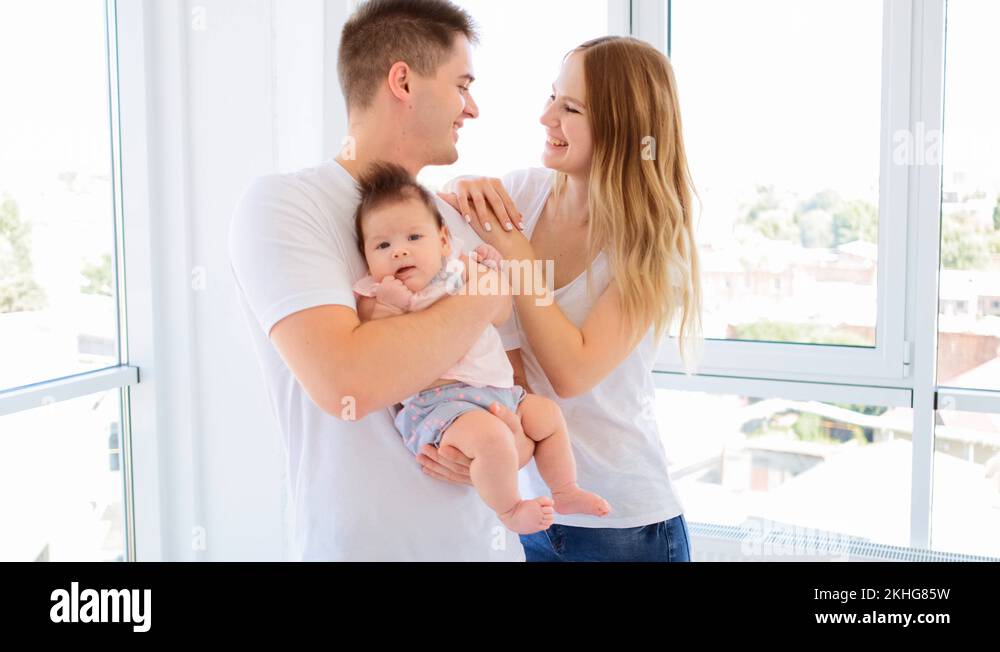 Breathtaking Family Home Birth View in HD Breathtaking Family Home Birth View in HD