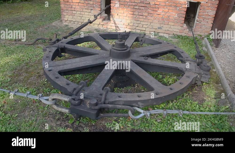 Steam powered device Stock Videos & Footage HD and 4K Video Clips Alamy