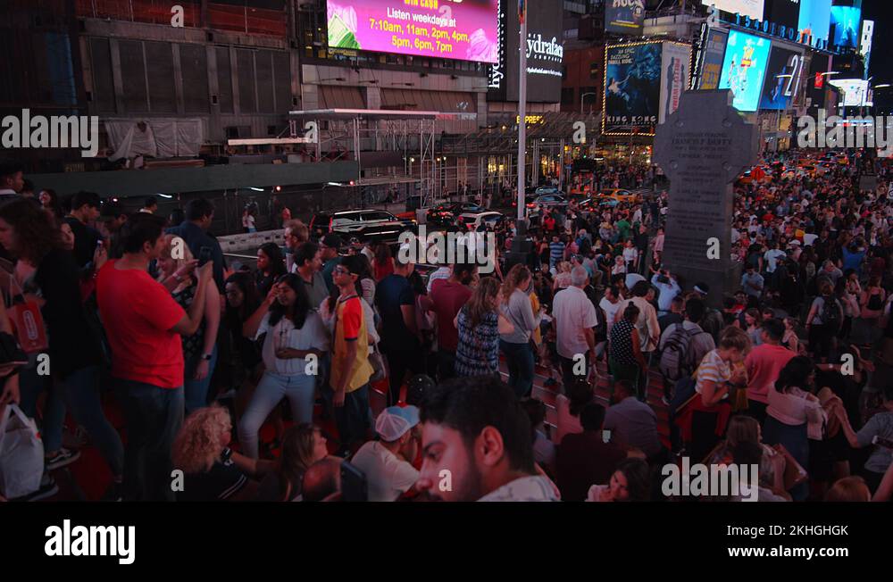 Times Square Tourists Mass Stock Videos And Footage Hd And 4k Video