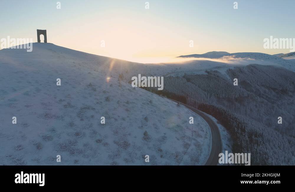 Mountain susnet Stock Videos & Footage - HD and 4K Video Clips - Alamy
