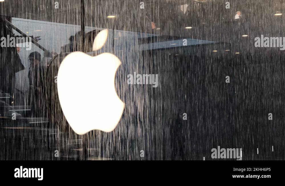 Apple store shop computer Stock Videos & Footage - HD and 4K Video