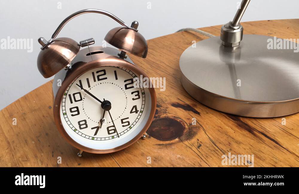 7am clock Stock Videos & Footage HD and 4K Video Clips Alamy