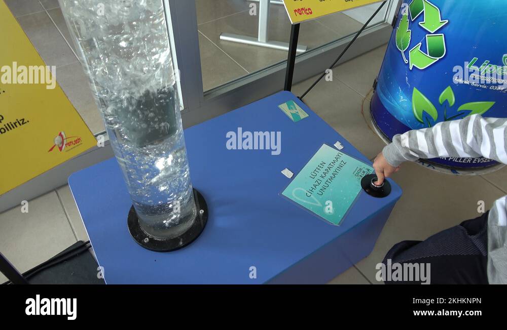 Floating object sinks in bubbling water Experiment Stock Video Footage Alamy