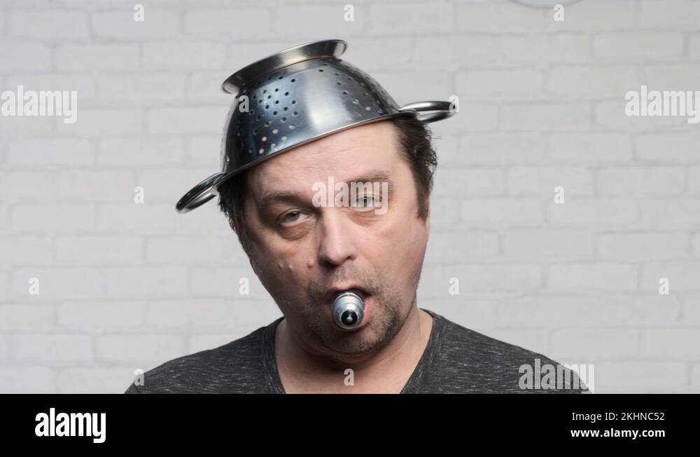 Colander head Stock Videos & Footage HD and 4K Video Clips Alamy