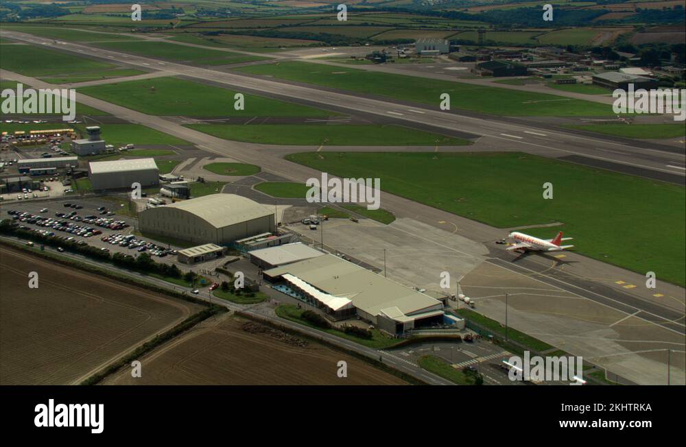 Newquay airport Stock Videos & Footage HD and 4K Video Clips Alamy