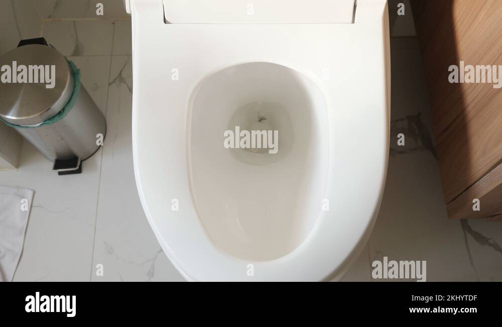 White bin home Stock Videos & Footage HD and 4K Video Clips Alamy