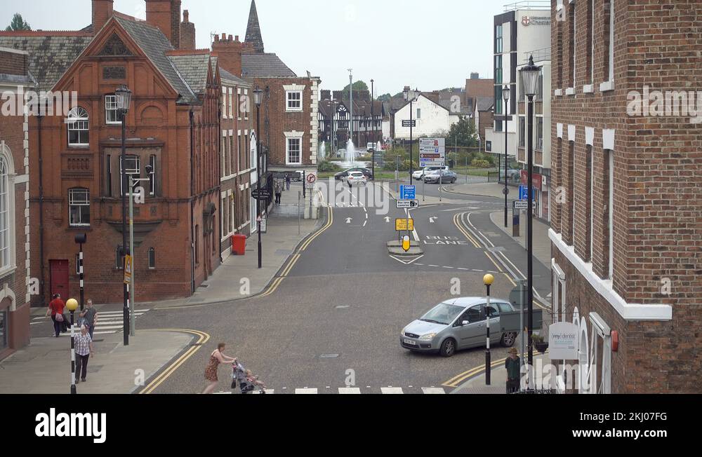 Fountains roundabout Stock Videos & Footage HD and 4K Video Clips Alamy