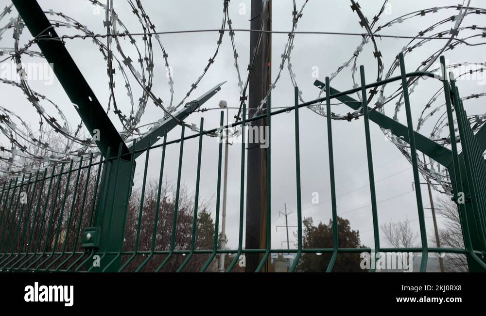 Wire mesh barrier Stock Videos & Footage HD and 4K Video Clips Alamy