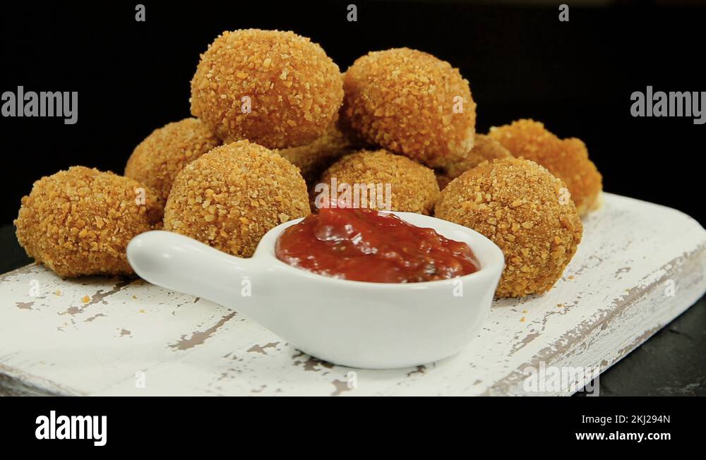 Breaded mozzarella Stock Videos & Footage HD and 4K Video Clips Alamy