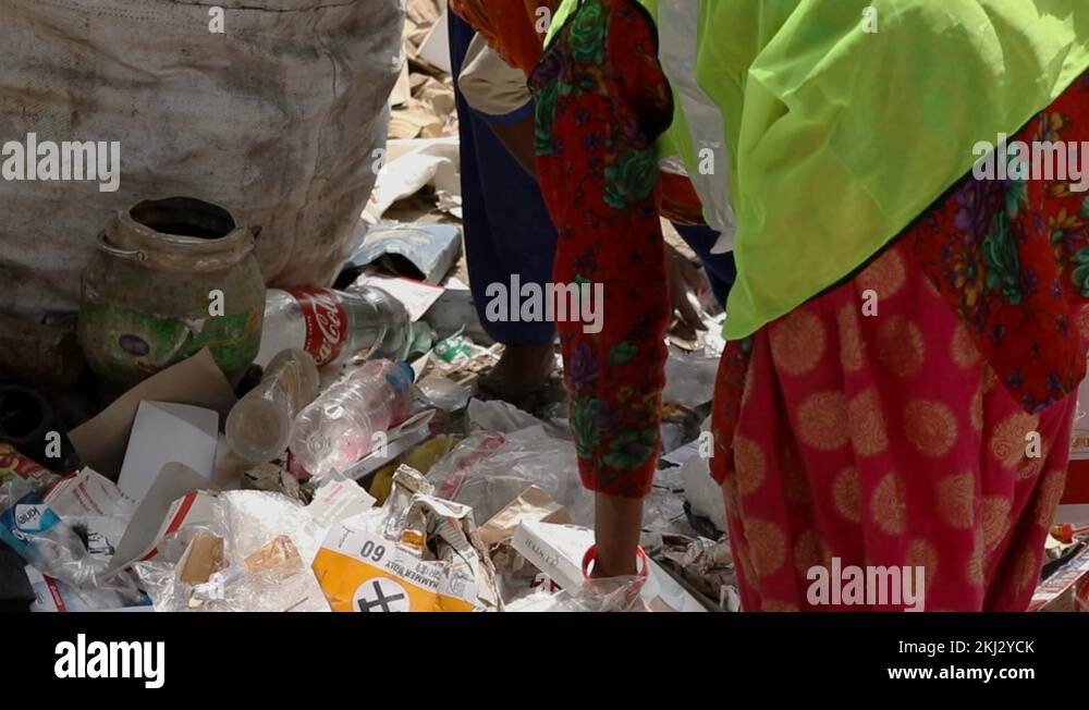 Garbage pickers Stock Videos & Footage HD and 4K Video Clips Alamy