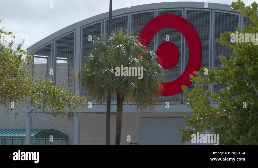 Target store logo Stock Videos & Footage - HD and 4K Video Clips - Alamy