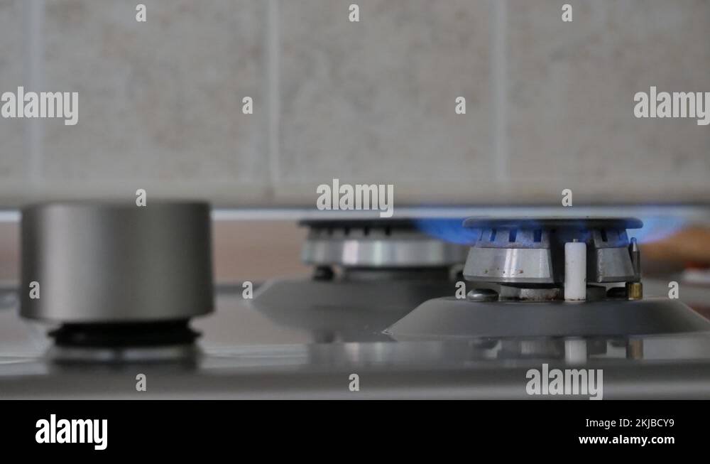 Turning off gas Stock Videos & Footage HD and 4K Video Clips Alamy